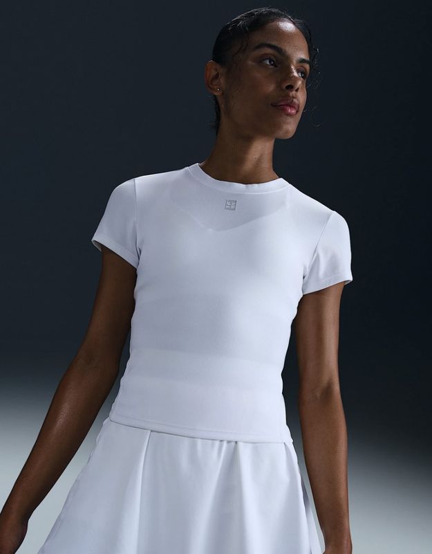 NikeCourt Advantage Women's Dri-FIT Short Sleeve Tennis Top (Hvit)